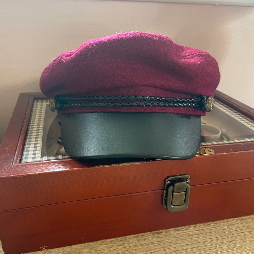 Classic Maroon and Black Men's Cap